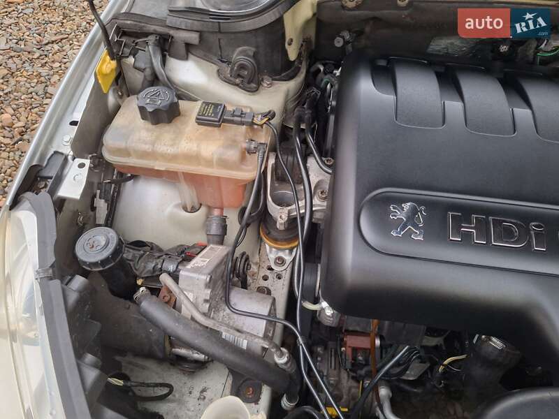 Седан Peugeot 407 2004 в Чернівцях