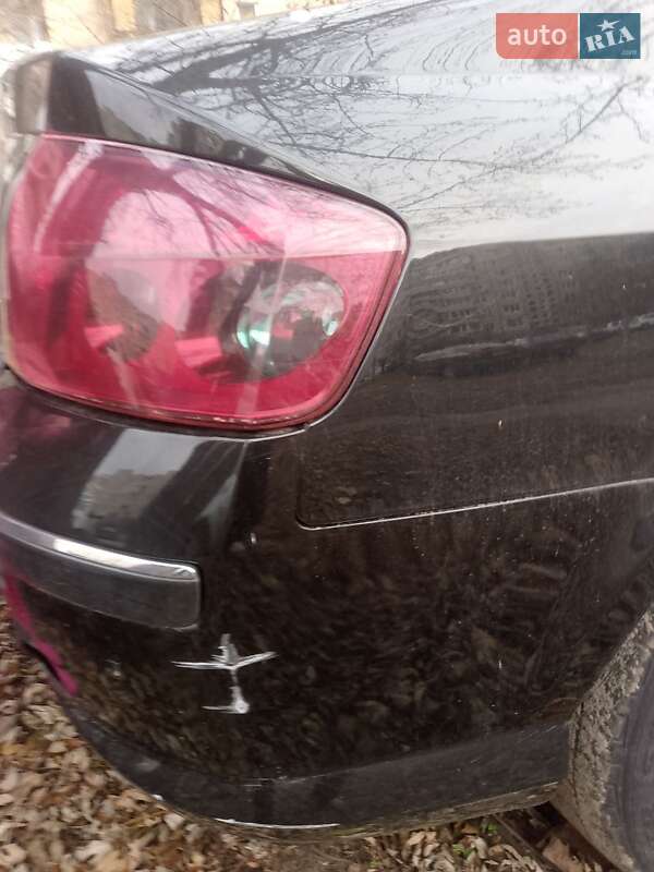 Седан Peugeot 407 2004 в Киеве