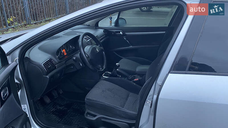 Седан Peugeot 407 2009 в Гостомелі