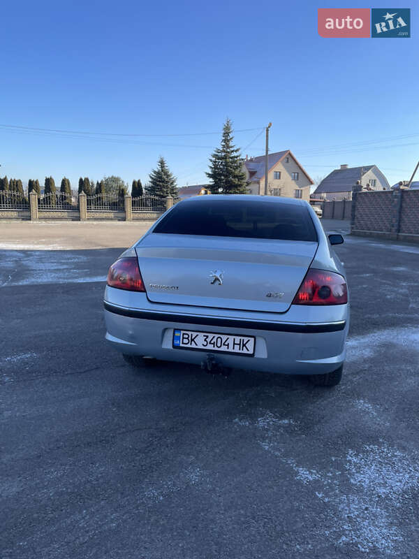 Седан Peugeot 407 2004 в Костополе