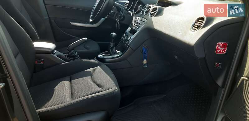 Седан Peugeot 408 2013 в Івано-Франківську