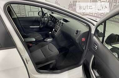 Седан Peugeot 408 2012 в 