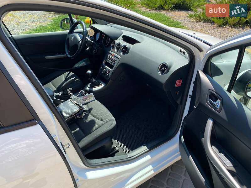 Седан Peugeot 408 2013 в Харкові