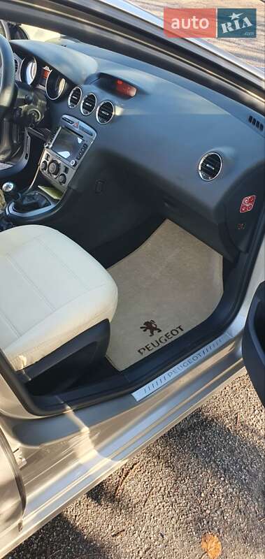 Седан Peugeot 408 2012 в Хотині