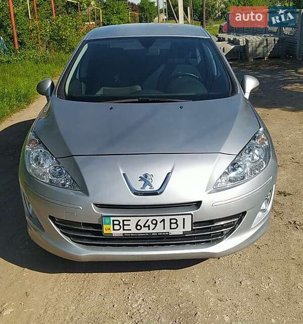 Peugeot 408 2013
