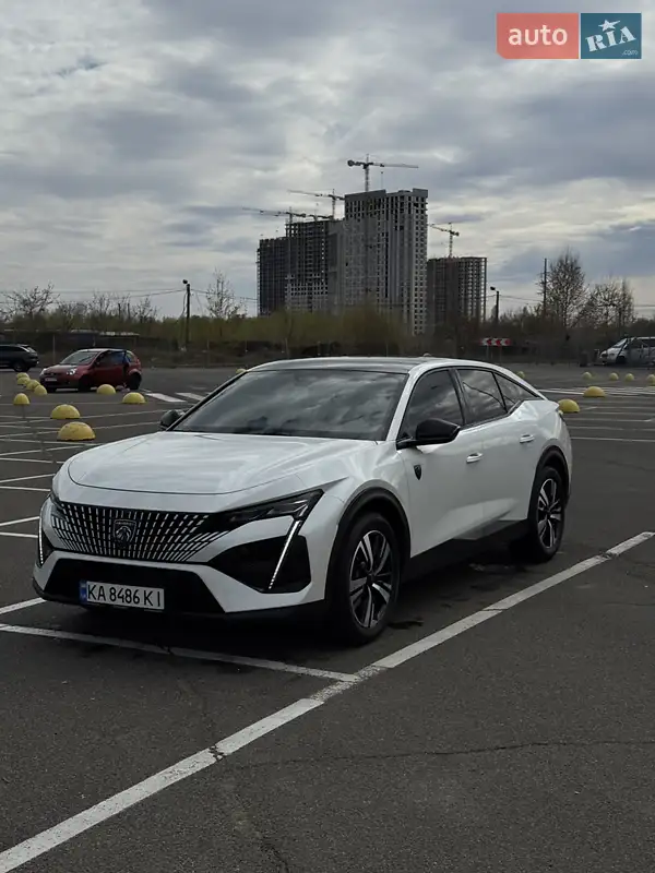 Ліфтбек Peugeot 408 2023 в 