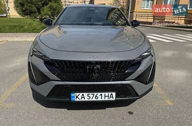 Лифтбек Peugeot 408 2024 в 