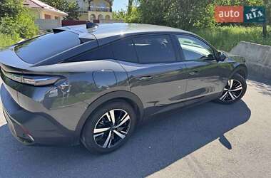 Лифтбек Peugeot 408 2023 в 