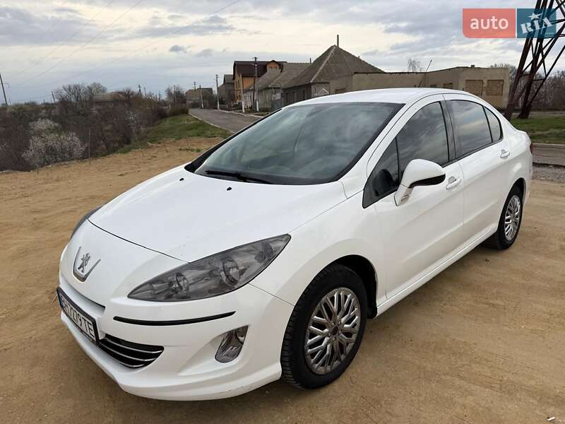 Peugeot 408 2012