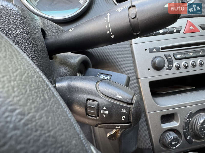 Седан Peugeot 408 2013 в Києві