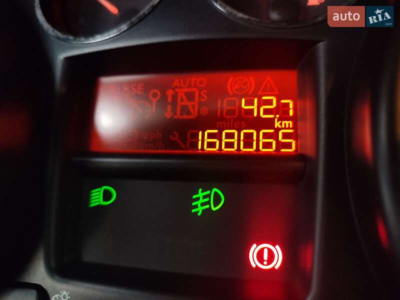 Седан Peugeot 408 2013 в Киеве фото 22 Седан Peugeot 408 2013 в Киеве