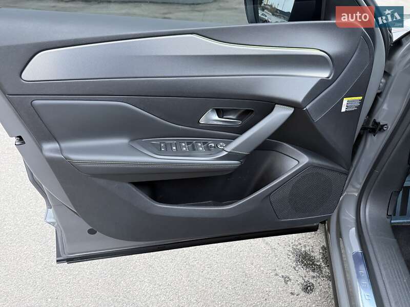 Лифтбек Peugeot 408 2023 в Одессе фото 10 Лифтбек Peugeot 408 2023 в Одессе
