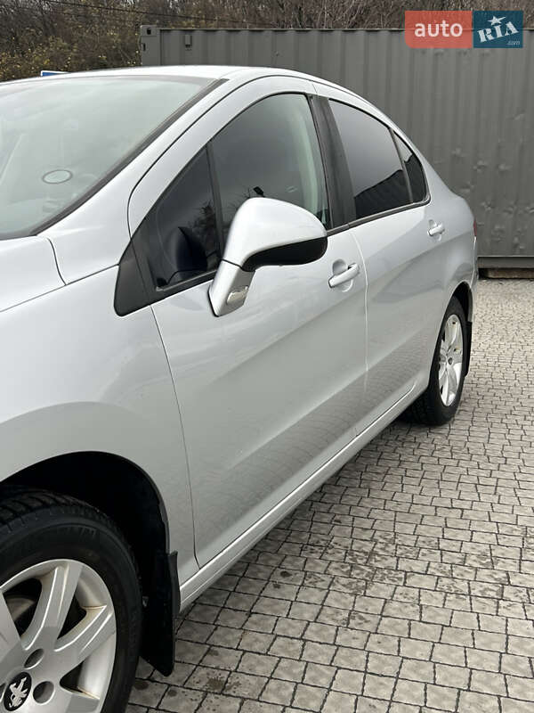 Седан Peugeot 408 2013 в Полтаві