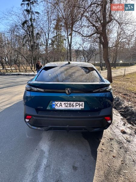 Лифтбек Peugeot 408 2023 в Киеве