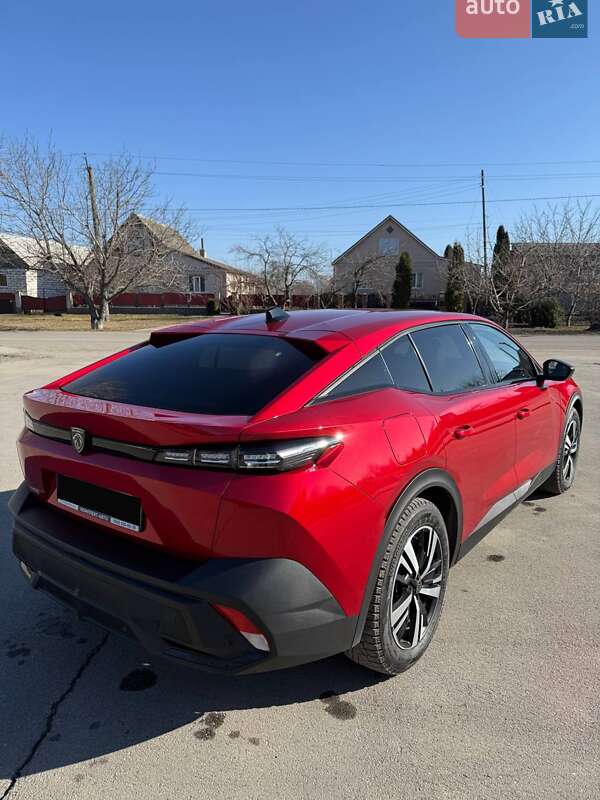 Лифтбек Peugeot 408 2023 в Умани