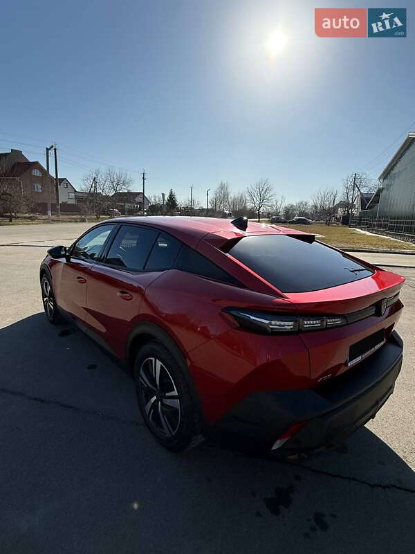 Лифтбек Peugeot 408 2023 в Умани