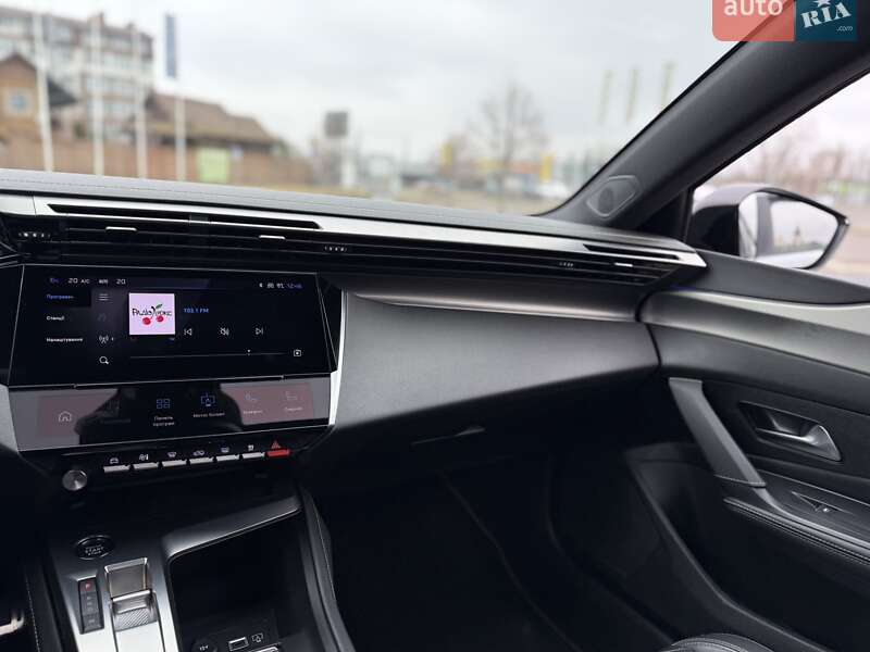 Лифтбек Peugeot 408 2023 в Киеве