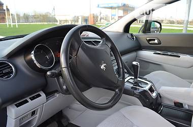 Универсал Peugeot 5008 2010 в Луцке