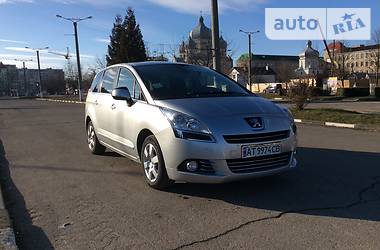 Универсал Peugeot 5008 2011 в Ивано-Франковске