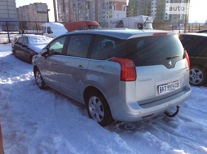  Peugeot 5008 2011 в Івано-Франківську