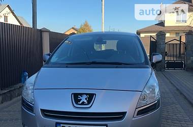 Мінівен Peugeot 5008 2011 в Львові