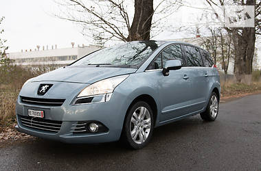 Минивэн Peugeot 5008 2010 в Стрые