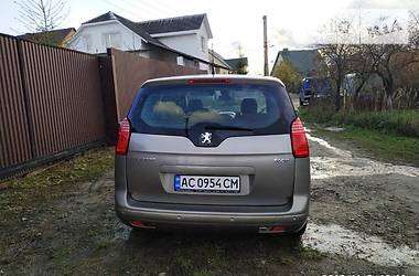 Универсал Peugeot 5008 2010 в Ковеле