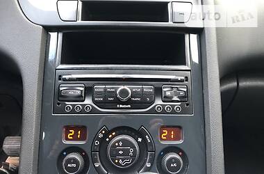 Мінівен Peugeot 5008 2014 в 