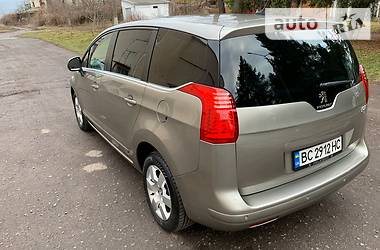 Минивэн Peugeot 5008 2014 в Дубно