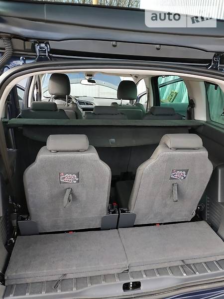 Минивэн Peugeot 5008 2013 в Хмельницком