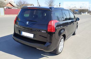 Минивэн Peugeot 5008 2012 в Житомире