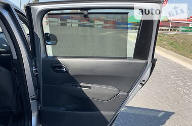 Мінівен Peugeot 5008 2011 в 