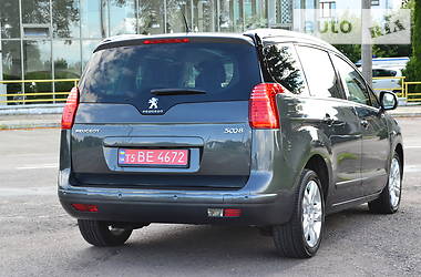 Минивэн Peugeot 5008 2011 в Ровно