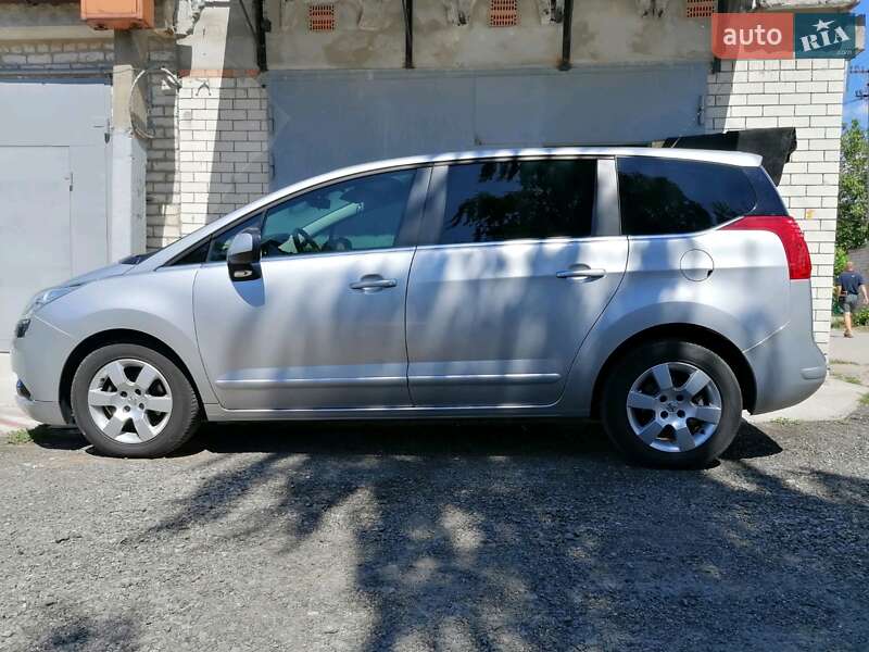 Мікровен Peugeot 5008 2013 в Подільську фото 4 Мікровен Peugeot 5008 2013 в Подільську