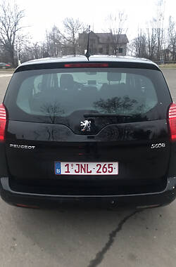 Универсал Peugeot 5008 2009 в Богородчанах