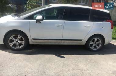 Универсал Peugeot 5008 2011 в Тернополе