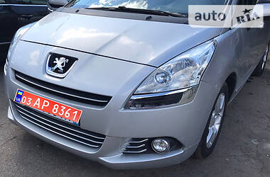 Минивэн Peugeot 5008 2011 в Виннице