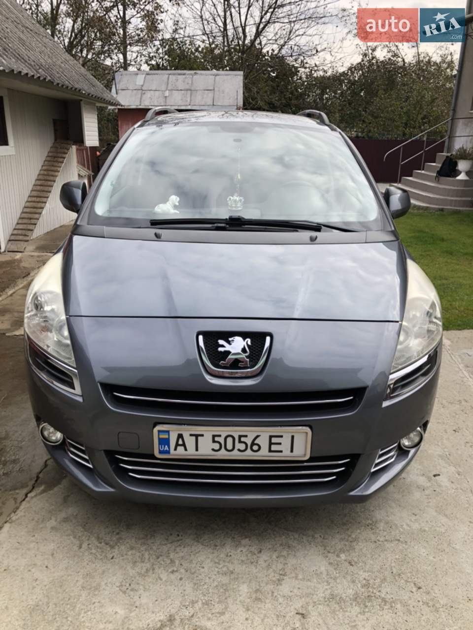2011 Peugeot 5008 - фото 1