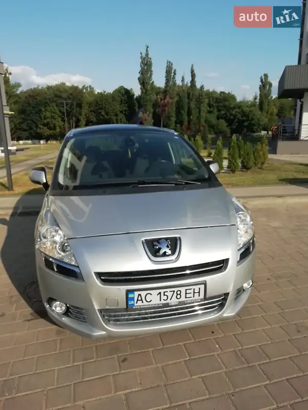 Peugeot 5008