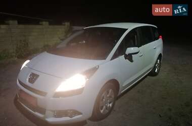 Мінівен Peugeot 5008 2012 в Львові