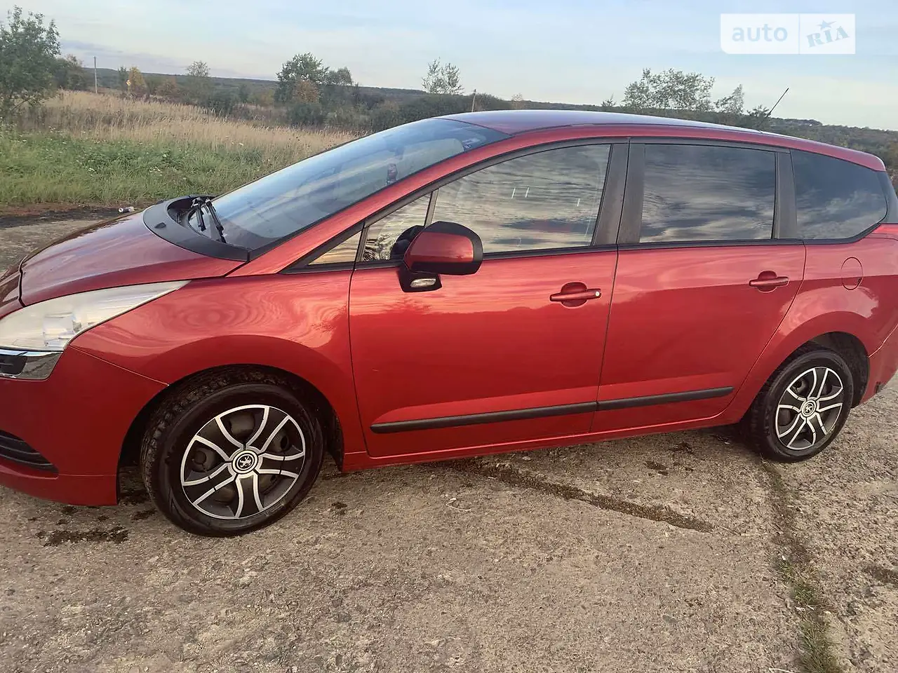 2011 Peugeot 5008 - мініатюра 12