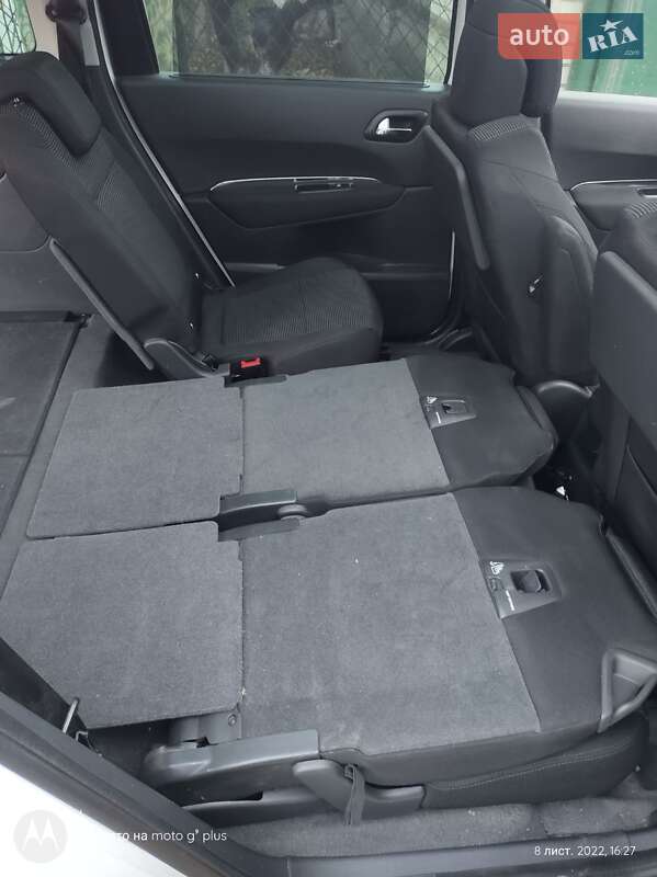 Мікровен Peugeot 5008 2011 в Томашполі