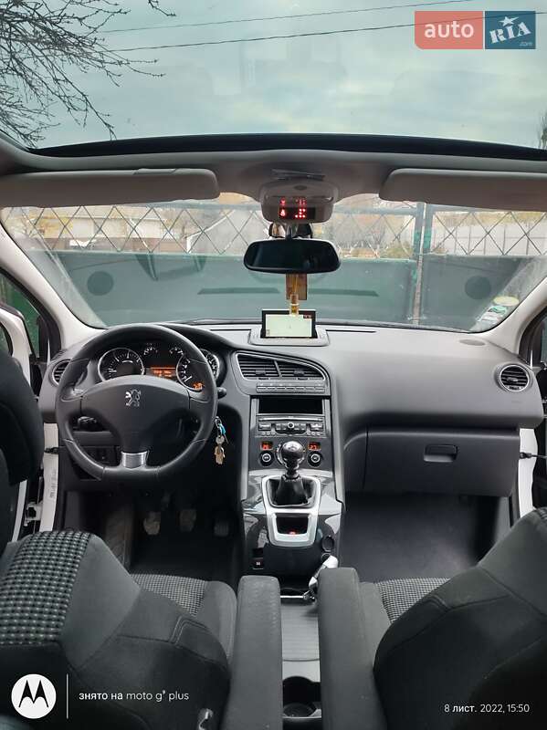 Мікровен Peugeot 5008 2011 в Томашполі