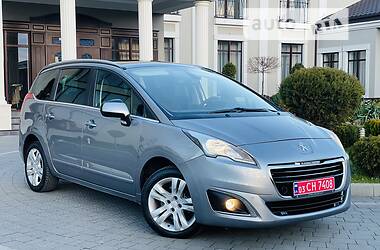 Минивэн Peugeot 5008 2016 в 
