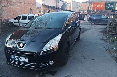 Микровэн Peugeot 5008 2010 в Умани