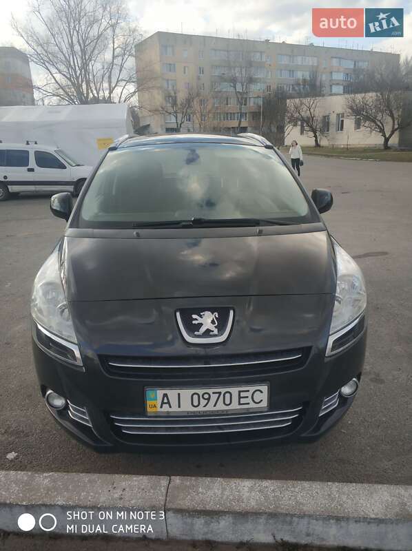 Мікровен Peugeot 5008 2011 в Ірпені