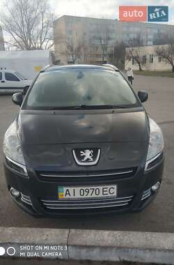 Микровэн Peugeot 5008 2011 в Ирпене