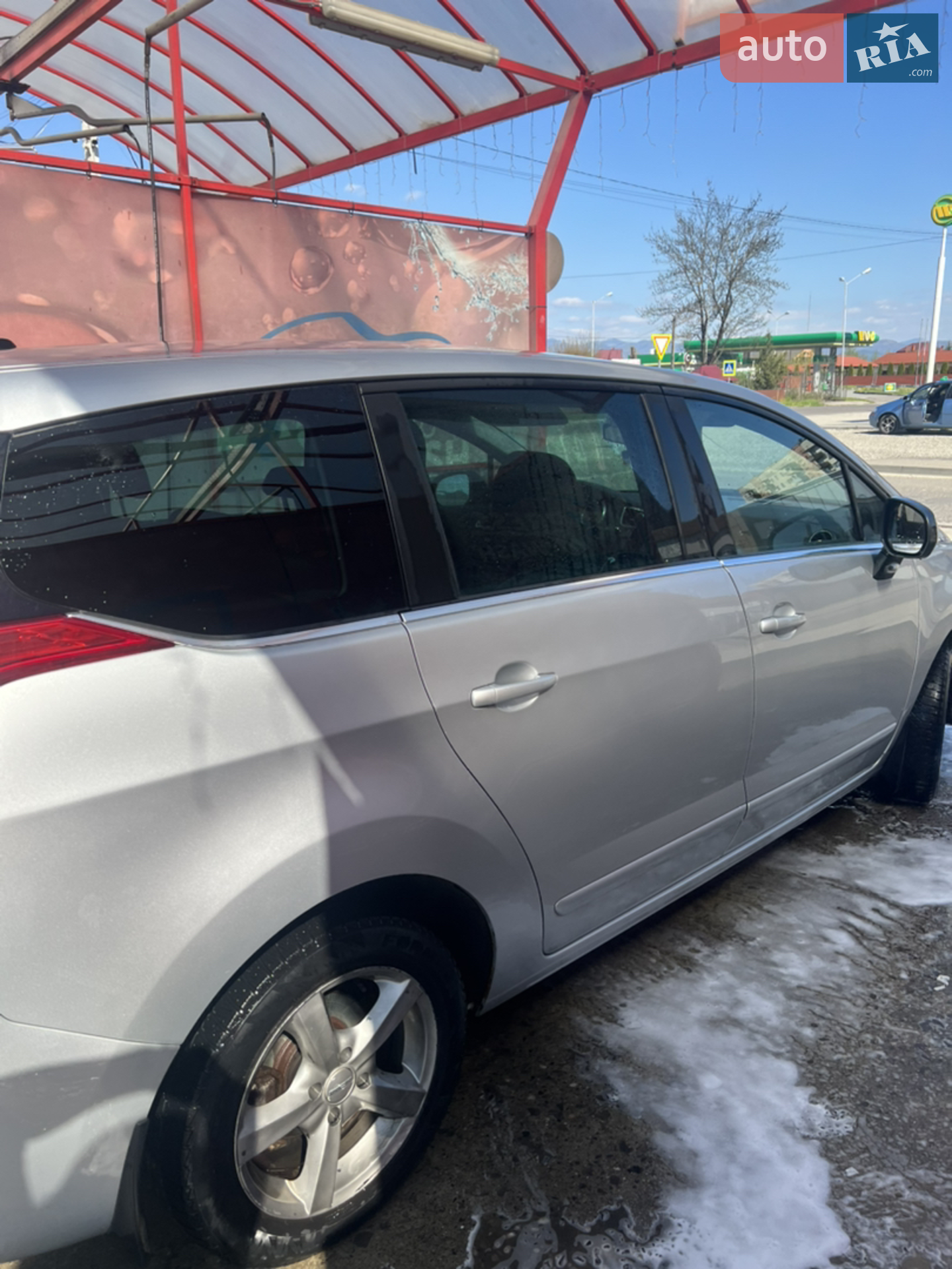 2010 Peugeot 5008 - мініатюра 13