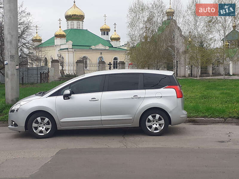 Мікровен Peugeot 5008 2013 в Подільську фото Мікровен Peugeot 5008 2013 в Подільську