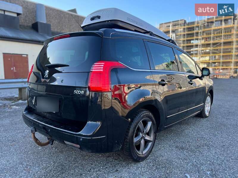 Мікровен Peugeot 5008 2011 в Львові